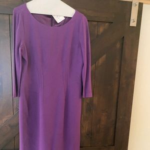 Beautiful plum dress,knit, knee length. Fitted